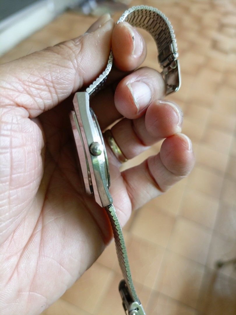 Vintage Rado Voyager automatic watch (Category: Men's Watches) located in Paranaque City. Submitted by timeforus (Listing ID 1360669946, Image 2). Description: good working condition.