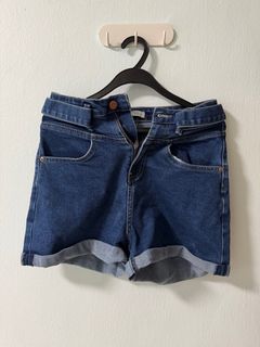 (Category: ) located in . Submitted by ducksandchicken (Listing ID 1360668488, Image 1). Description: .