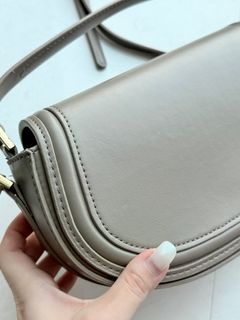 （分類：）位於 。 由 styletiff 提交（商品編號 1360602554，圖片 1）。簡介： 。