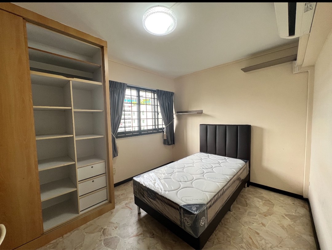 (Category: ) located in . Submitted by KitKiat (Listing ID 1360797622, Image 1). Description: .