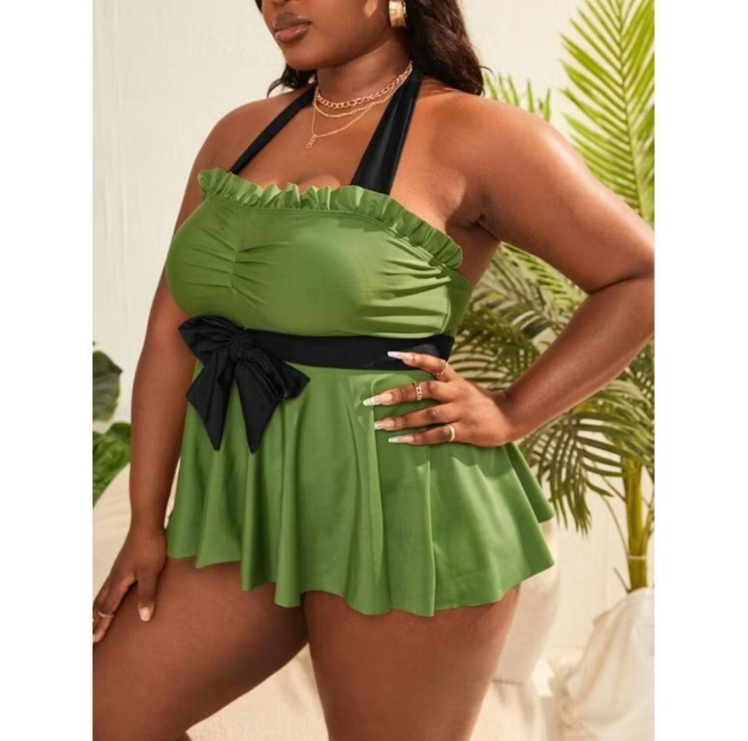 3XL Plus Size Swimsuit (Category: Bikinis & Swimsuits) located in Caloocan City. Submitted by cutebubu (Listing ID 1360875238, Image 1). Description: Used once. Best fit- 2-3XL For reference: I'm 95kg, 5'3" in height. Fits well. Meycauayan, Bulacan.