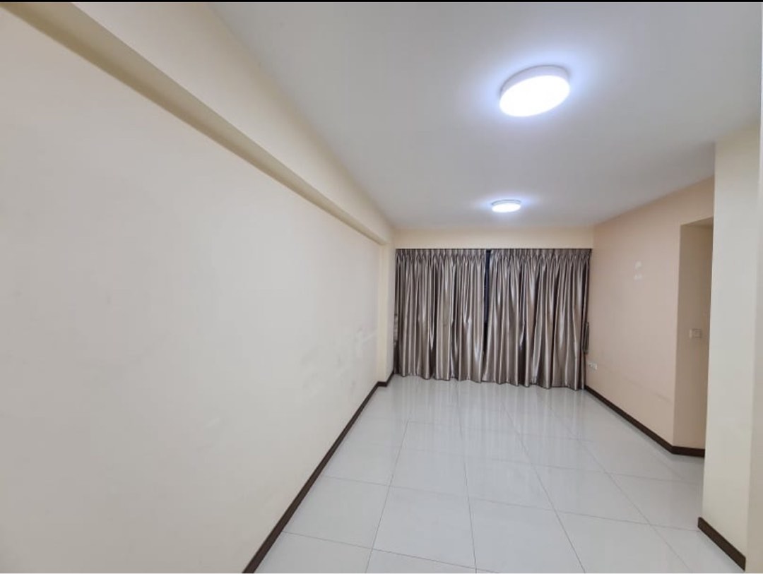 (Category: ) located in . Submitted by alaguraj-44357 (Listing ID 1360727428, Image 1). Description: .