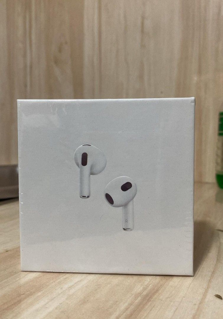 Airpods 3rd generation ‼️ (Category: Earphones) located in Manila. Submitted by milasgadgetph (Listing ID 1360762592, Image 1). Description: .