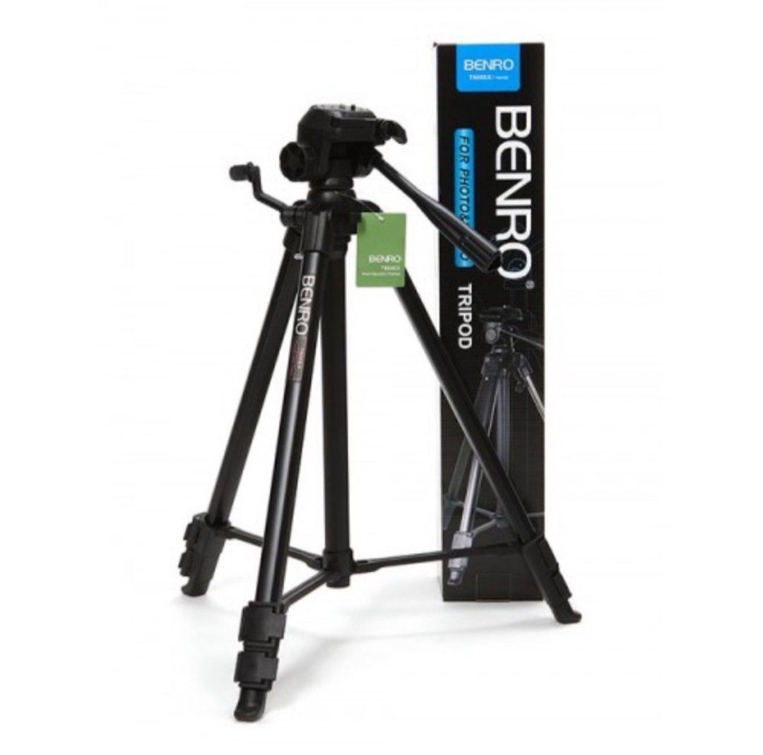 Benro Tripod T800ex (Category: Tripods & Monopods) located in Paranaque City. Submitted by rogue.nation (Listing ID 1360767034, Image 1). Description: Issue - chews on the handle that’s why selling low But otherwise the rest are in good condition *you can just put an electrical tape or cover for the handle *doesn’t affect the use of the item .