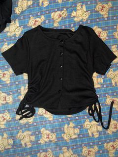 (Category: ) located in . Submitted by jsboutiquexx (Listing ID 1360827295, Image 1). Description: .