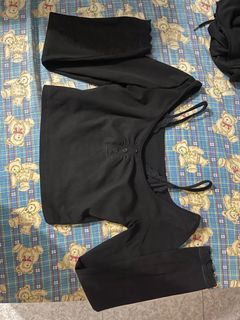 (Category: ) located in . Submitted by jsboutiquexx (Listing ID 1360827554, Image 1). Description: .