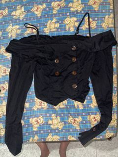(Category: ) located in . Submitted by jsboutiquexx (Listing ID 1360826201, Image 1). Description: .