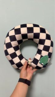 (Category: ) located in . Submitted by miniminnns (Listing ID 1360780246, Image 1). Description: .