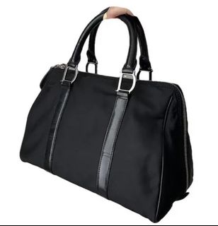 (Kategori: ) berada di . Dikirim oleh chloe2preloved (ID iklan 1360810261, Gambar 1). Deskripsi: .