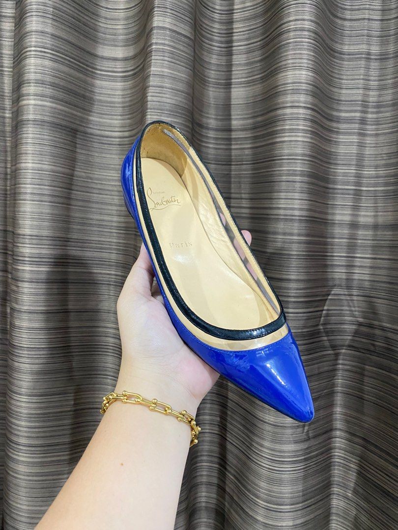 Christian Louboutin flats (Category: Sneakers & Footwear) located in Tacloban City. Submitted by houseofluxury.co (Listing ID 1360854165, Image 1). Description: Auth 💯 Size 38 No inclusion .