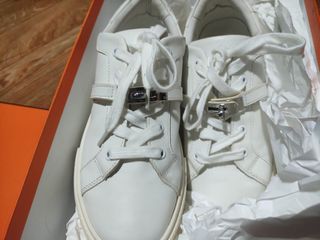 (Kategori: ) berada di . Dikirim oleh kiano_shoes (ID iklan 1360750211, Gambar 1). Deskripsi: .