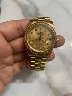 (Category: ) located in . Submitted by styledbyxinx (Listing ID 1360789545, Image 1). Description: .
