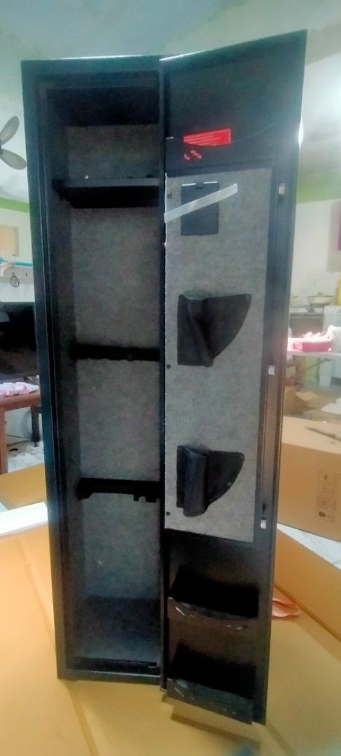 Gun Vault Gun Safe (Category: Safe) located in Caloocan City. Submitted by 5veezonlineshoppe (Listing ID 1360844868, Image 3). Description: Gun Vault 30 x 18 x 138 cm L x W x H Approx 28 to 30 kg Digital safe with fingerprint Mountable Hard metal alloy Brandnew Message for details We deliver #gunvault #vaultforriffle.