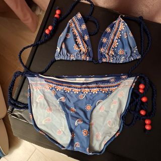 （分類：）位於 。 由 gelle1 提交（商品編號 1360860698，圖片 1）。簡介： 。