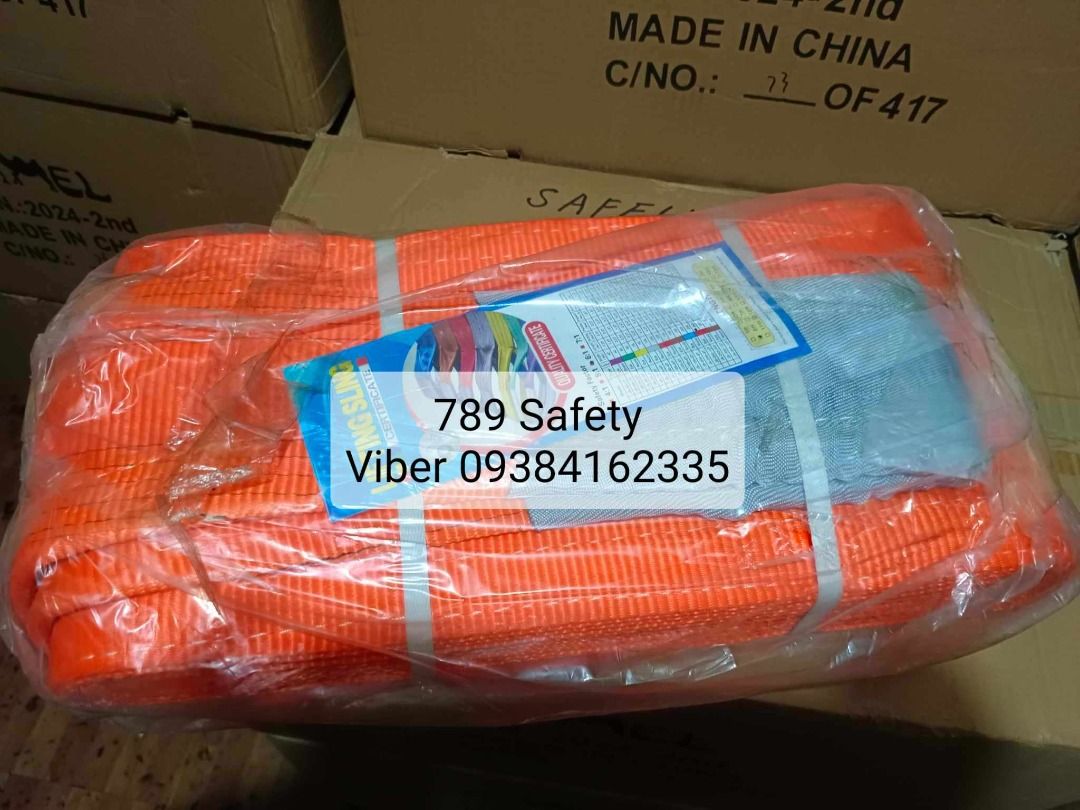 Lifting Belt (Category: Construction & Building Materials) located in Caloocan City. Submitted by cydomingo063478 (Listing ID 1360737291, Image 1). Description: Lifting Belt / Webbing Sling 10ton capacity .