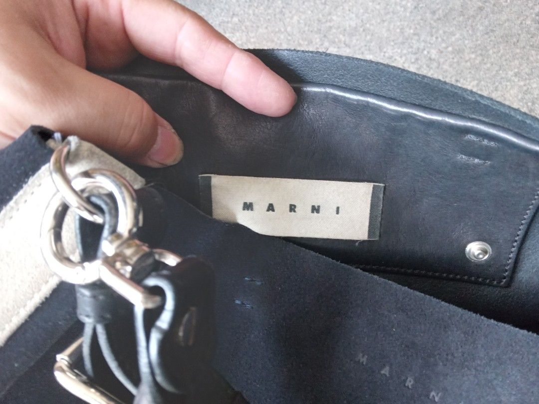 Marni (Category: Luxury Bags & Wallets) located in Manila. Submitted by monchiing (Listing ID 1360827714, Image 3). Description: Marni shoulder bag hobo type tri color suede material 2 detachable leather strap with detachable satin pouch inside 9/10 bag condition.