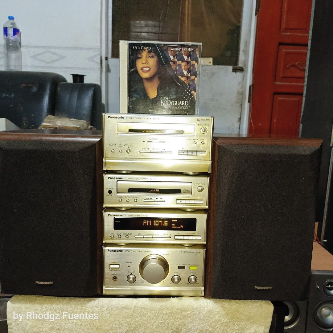 Panasonic Complete All Working Minicompo (Category: Soundbars, Speakers & Amplifiers) located in Bulacan. Submitted by rhodgz (Listing ID 1360758491, Image 1). Description: Complete Panasonic MiniCompo -all working, cd,tape,radio,ampli -am/fm local standard 110v from Japan makinis sya, pwd pamalit sa asawa 😇 P7,000 only, no more, no leas we arrange shipping nationwide.