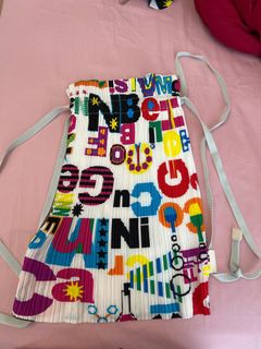（分類：）位於 。 由 pat0802 提交（商品編號 1360756635，圖片 1）。簡介： 。