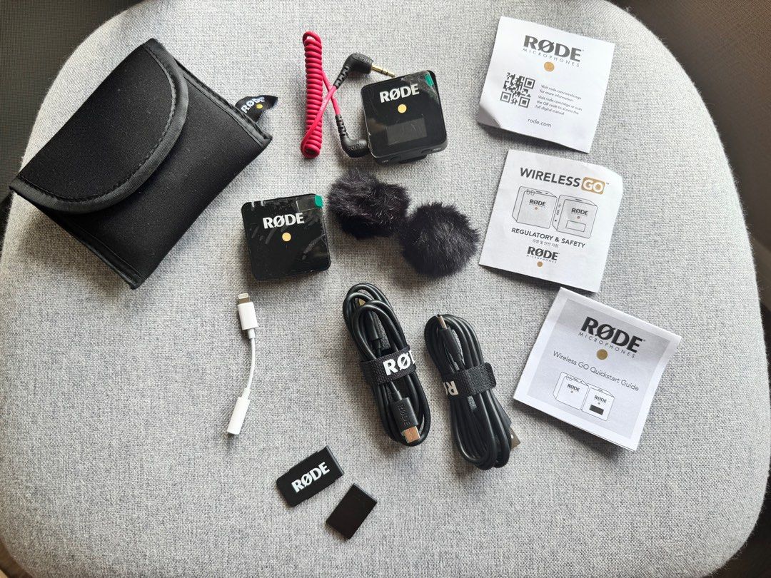 RODE Wireless Go Compact Wireless Microphone System (2.4GHz) for Vlogging (Category: Microphones) located in Quezon City. Submitted by carlaangeline (Listing ID 1360738429, Image 1). Description: Comes with free iphone lightning cable adaptor. Plastic films are still intact. Barely used..