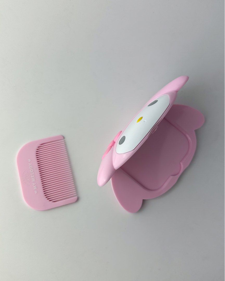 Sanrio My Melody Compact Mirror with Comb (Category: Makeup) located in Manila. Submitted by pochaccolate (Listing ID 1360731381, Image 3). Description: New Arrival: A mirror and comb in one—because looking cute should always be this easy ! Perfect for your purse, pocket, or travel bag 👜🪞 *don’t forget to peel the protective film before use Sanrio Compact Mirror with Comb ౨ৎ ˖ ࣪⊹ Available designs 🍵 Hello Kitty 🍵 My Melody 🍵 Cinnamoroll (sol