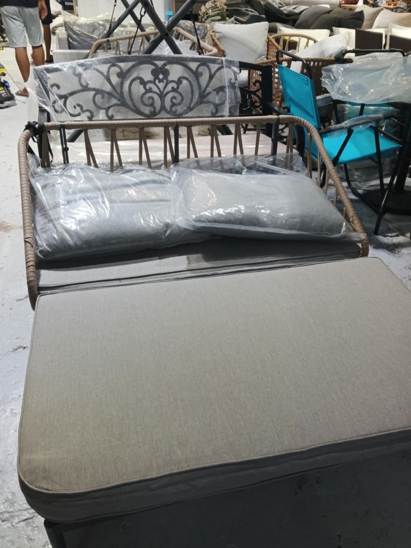 SOFA DAY BED (Category: Sofas) located in Muntinlupa City. Submitted by affordable_surplus.1 (Listing ID 1360772756, Image 2). Description: BELAVI SOFA DAY BED SURPLUS FROM AUSTRALIA PRICE: 7,500 Contact: Reine-09611741423.