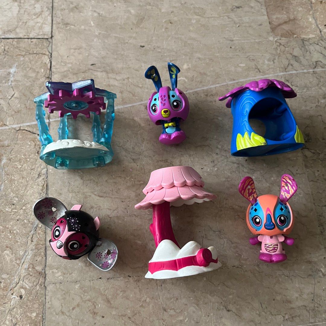 TAKE ALL Spinmaster Zoobles Bundle (Category: Designer & Blind Box Toys) located in Cebu City. Submitted by twaysew (Listing ID 1360755903, Image 3). Description: take all for 400.
