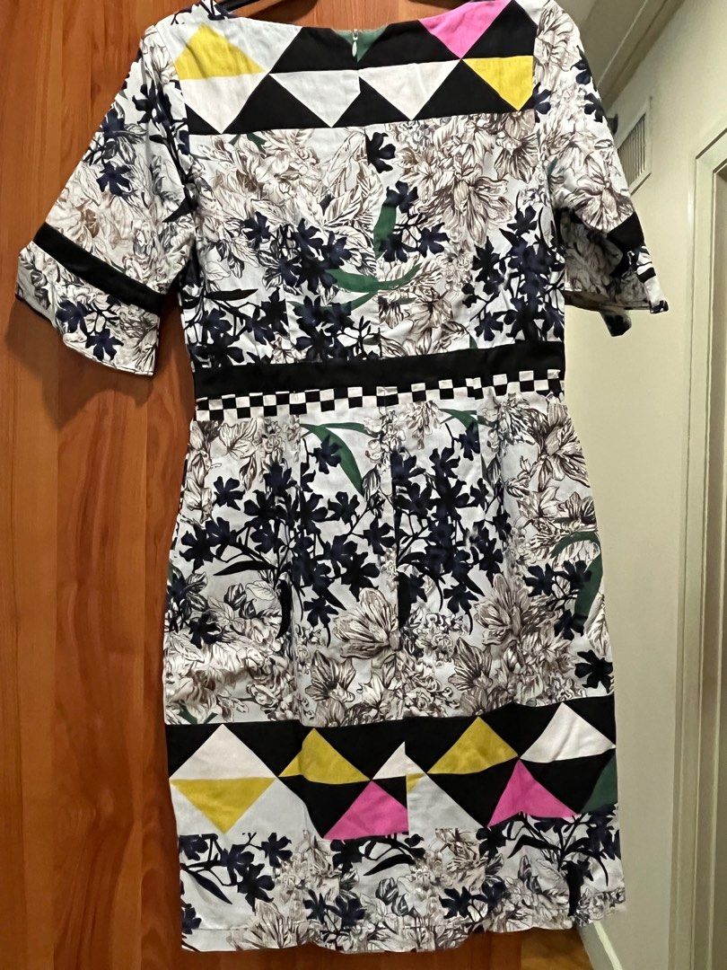 Unique print work dress in linen (Category: Dresses) located in Makati City. Submitted by gapofa (Listing ID 1360858217, Image 2). Description: Fully lined and well cut dress- form fitting with pencil- style skirt bottom.