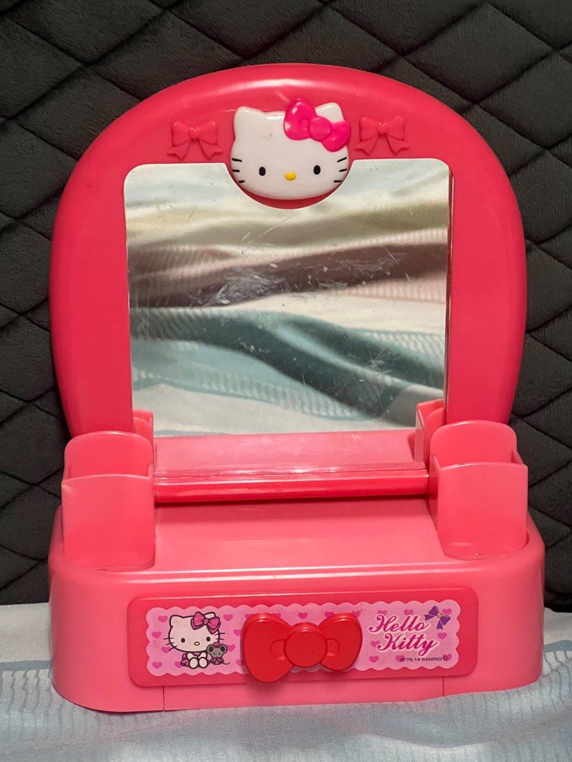 Vintage Hello Kitty Mirror (Category: Mirrors) located in Las Pinas. Submitted by marblestoys (Listing ID 1360841966, Image 1). Description: Payment via bpi / bdo / gcash / PayPal / COD / COP Shipping fee shouldered by buyer Via flash / j&t / LBC/ Grab / lalamove Meet up: BFRV Las Piñas or La Salle Taft Crossposted .