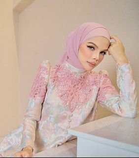 (Category: ) located in . Submitted by peonysya (Listing ID 1360802172, Image 1). Description: .