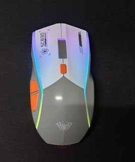 （分類：）位於 。 由 leoc. 提交（商品編號 1360923165，圖片 1）。簡介： 。