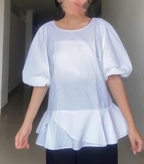 (Kategori: ) berada di . Dikirim oleh 22twenty (ID iklan 1360898685, Gambar 1). Deskripsi: .