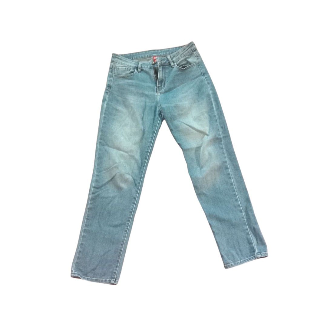 BNY mid-rise denim jeans (Category: Jeans) located in Muntinlupa City. Submitted by starcrossed (Listing ID 1360966180, Image 1). Description: fits small, size 26.