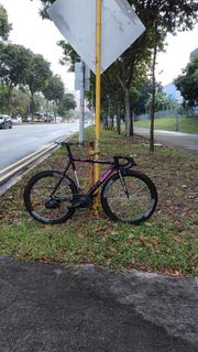(Category: ) located in . Submitted by horizonbikesandcomponents (Listing ID 1361009653, Image 1). Description: .