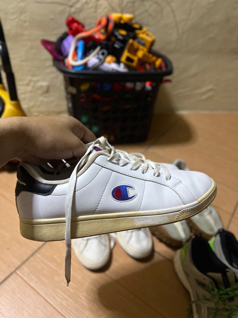 Champion shoes (Category: Sneakers) located in Bulacan. Submitted by ZanePatrick (Listing ID 1360919000, Image 1). Description: Need wash.