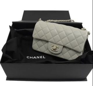 (Kategori: ) berada di . Dikirim oleh chloe2preloved (ID iklan 1361000211, Gambar 1). Deskripsi: .