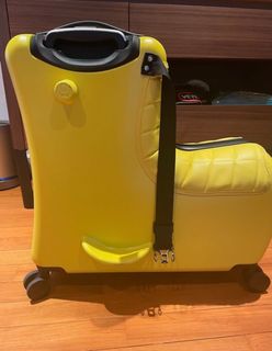 (Category: ) located in . Submitted by creativethrifting (Listing ID 1361019220, Image 1). Description: .
