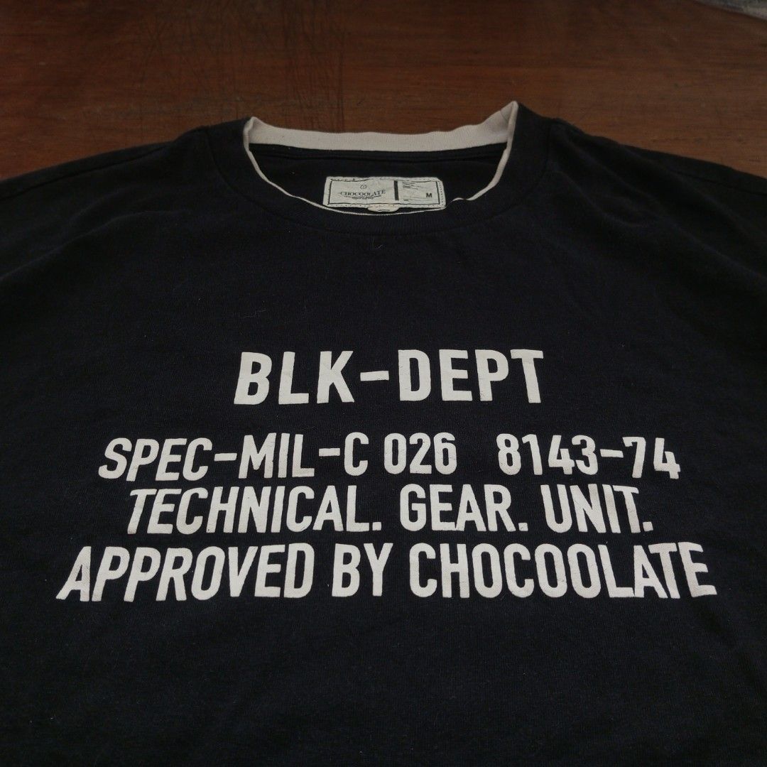 Chocoolate Blk Dept Shirt (Category: Luxury Apparel) located in Tayabas. Submitted by cat.b0i (Listing ID 1360912376, Image 3). Description: Chocoolate Blk Dept Shirt Fitting: M- (Oversized L-Cropped XL) F - (2XL) length: 27.5 width: Body: 23 Shoulder: 21 arm space: 8.5 sleeve length: 8.5 color: Black with white graphic and endings material: 100% cotton issue: none condition: excellent.