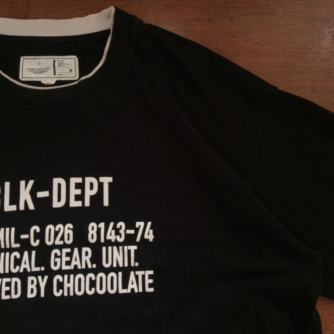 Chocoolate Blk Dept Shirt (Category: Luxury Apparel) located in Tayabas. Submitted by cat.b0i (Listing ID 1360912376, Image 2). Description: Chocoolate Blk Dept Shirt Fitting: M- (Oversized L-Cropped XL) F - (2XL) length: 27.5 width: Body: 23 Shoulder: 21 arm space: 8.5 sleeve length: 8.5 color: Black with white graphic and endings material: 100% cotton issue: none condition: excellent.