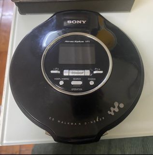 DEFECTIVE SONY CD WALKMAN DISCMAN D-NE520 Model - Not Working / Can’t Read Disc / Turns On Only