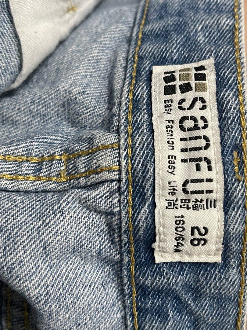 Denim shorts (Category: Shorts) located in Manila. Submitted by k_decluttering (Listing ID 1360930963, Image 3). Description: Size: 26.