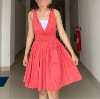 (Kategori: ) berada di . Dikirim oleh 22twenty (ID iklan 1360896028, Gambar 1). Deskripsi: .