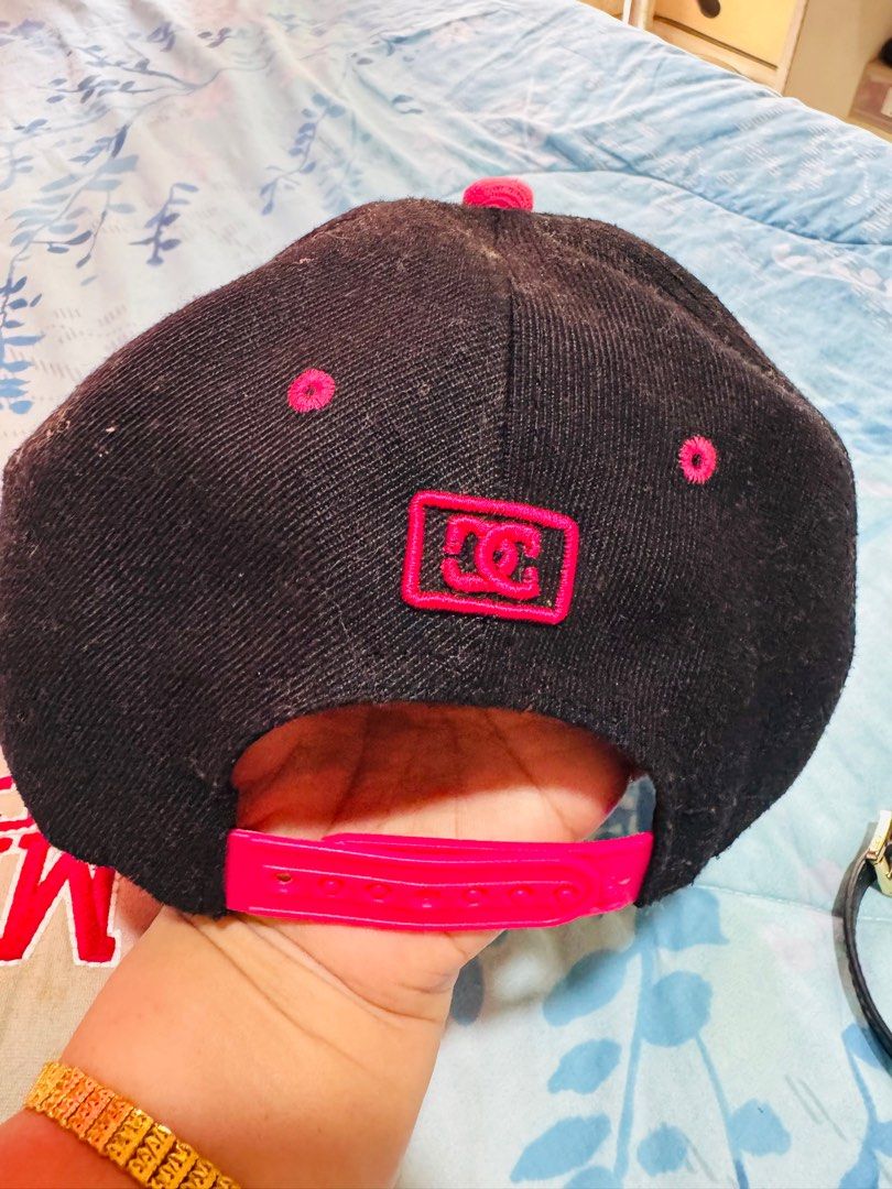 Droors Clothing DC cap (Category: Caps & Hats) located in Manila. Submitted by hellokittyjhoe (Listing ID 1360994234, Image 2). Description: Not authentic .
