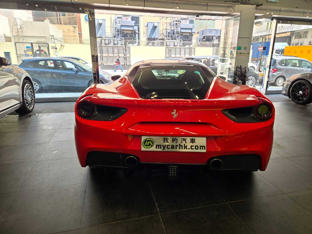 Ferrari 488 GTB Auto62864837191809114