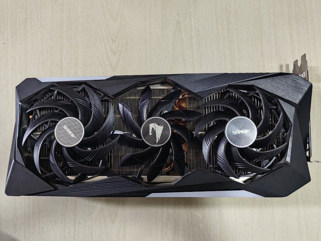 Gpu (Category: Computer Parts) located in Kuala Lumpur. Submitted by tyl666241688 (Listing ID 1360956432, Image 3). Description: AORUS Radeon RX 6900 XT MASTER 16G [rev. 2.0], normal gaming usage, never manually OC or mining. Reason to sell: upgrading to 5070 TI Prefer COD Pinang area.
