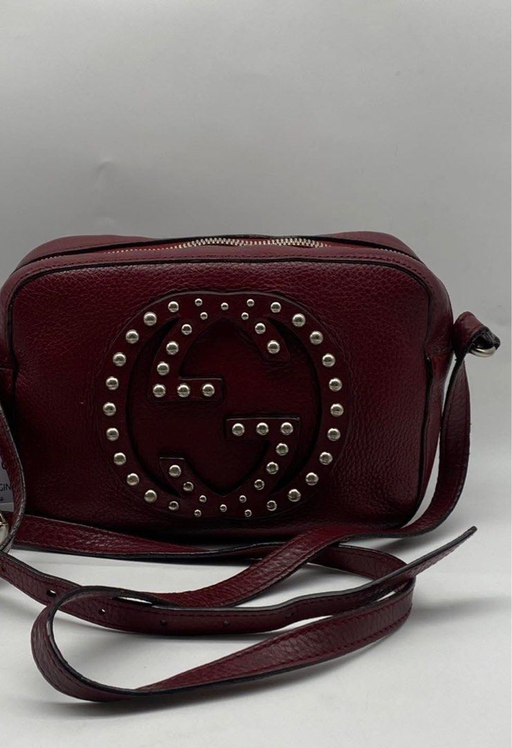 Gucci Soho (Category: Luxury Bags & Wallets) located in Rizal. Submitted by loois18 (Listing ID 1360915119, Image 1). Description: Gucci Grained Leather Soho DiscoBag. Authentic, money back guarantee if proven fake .