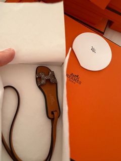 (Category: ) located in . Submitted by usernameforthisapp (Listing ID 1360944302, Image 1). Description: .