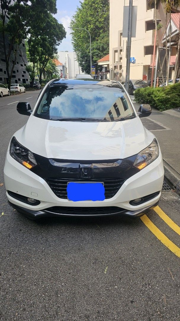 Honda Vezel Hybrid honda vezel hybrid Auto (Category: Used Cars) located in Singapore. Submitted by haojie16 (Listing ID 1360895995, Image 1). Description: 2nd ownership. direct seller. car in good condition. perfect for short term usage til coe ends 2027 March. some of the minor wear and tear was changed. no major issue. interested can msg me, 90182031.