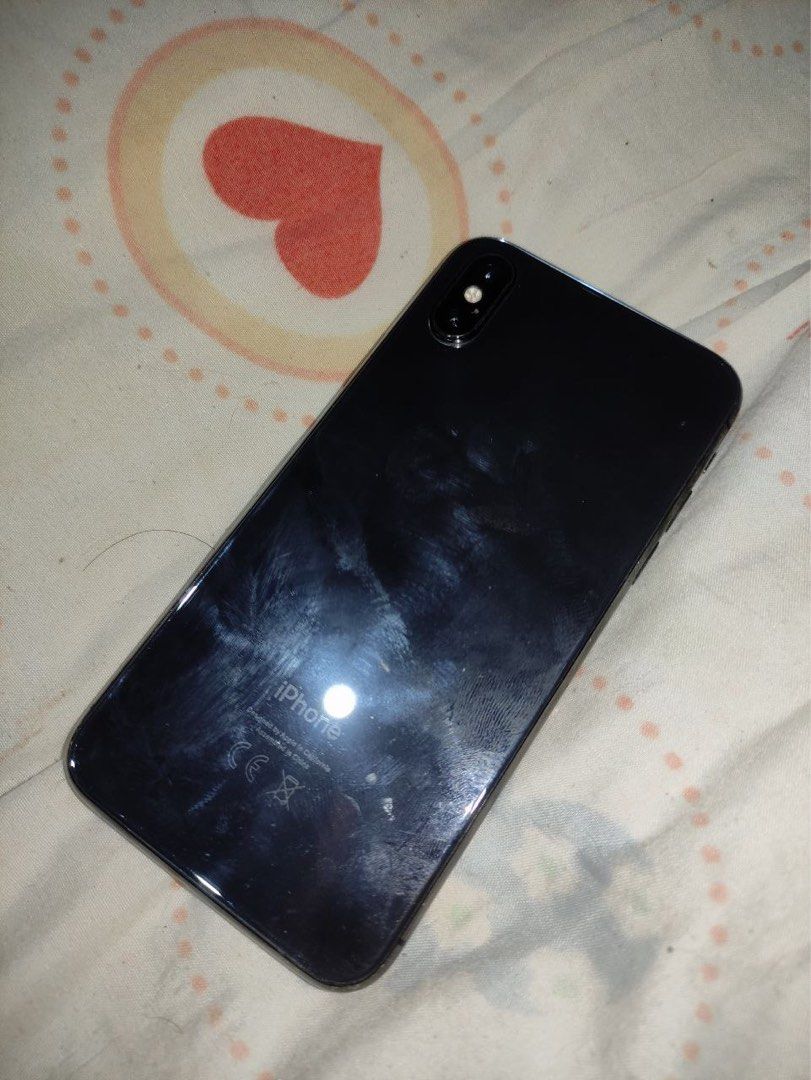 Iphone X 256gb (Category: iPhone X Series) located in Manila. Submitted by oliverosjo93899 (Listing ID 1361002803, Image 3). Description: Iphone X Black 256gb FU J/A Makinis pa pati back glass No true tone No face id 61 bh pero makunat pa Unit | Case Meet up para ma check sa personal.