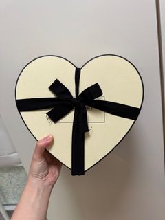 （分類：）位於 。 由 jessssss100 提交（商品編號 1360883907，圖片 1）。簡介： 。