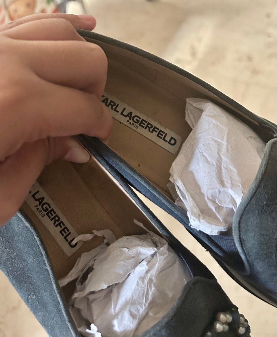 Karl Lagerfeld blue pointed shoes (Category: Flats & Sandals) located in Manila. Submitted by estheregg (Listing ID 1360926634, Image 3). Description: Good as new. Size 10.